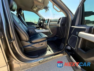 Piąte zdjęcie samochodu w środku: 2020 FORD F250 SUPER DUTY VIN:1FT7W2BT2LED24543 - miniatura