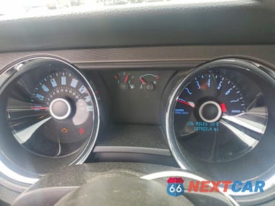 Zdjęcie 9 z 12 samochodu: 2014 FORD MUSTANG VIN:1ZVBP8AM0E5318406 - miniatura