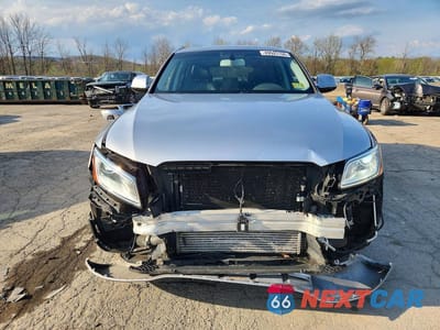 Piąte zdjęcie samochodu w środku: 2017 AUDI Q5 PREMIUM VIN:WA1C2AFP9HA078696 - miniatura