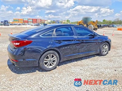 Trzecie zdjęcie samochodu z tyłu: 2016 HYUNDAI SONATA SE VIN:5NPE24AF6GH292776 - miniatura