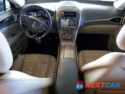 Zdjęcie 8 z 12 samochodu: 2018 LINCOLN MKZ HYBRID SELECT VIN:3LN6L5LU7JR619592 - miniatura