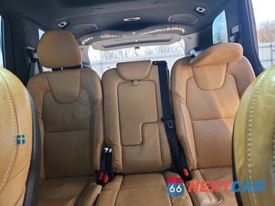 Zdjęcie 10 z 13 samochodu: 2016 VOLVO XC90 T6 VIN:YV4A22PN7G1002955 - miniatura