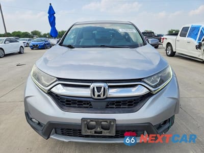 Piąte zdjęcie samochodu w środku: 2018 HONDA CR-V EXL VIN:7FARW1H82JE036415 - miniatura