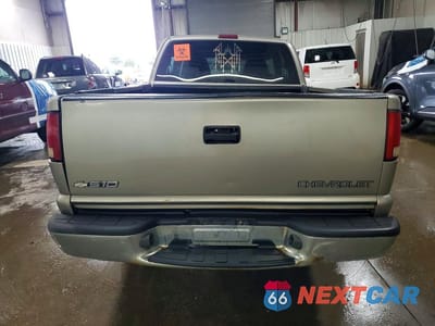 Zdjęcie 6 z 12 samochodu: 2000 CHEVROLET S TRUCK S10 VIN:1GCCS19W3Y8234523 - miniatura