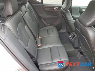 Zdjęcie 11 z 13 samochodu: 2025 VOLVO XC40 ULTRA VIN:YV4L12UM7S2517531 - miniatura