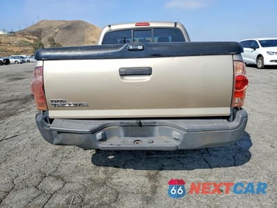 Zdjęcie 6 z 12 samochodu: 2006 TOYOTA TACOMA ACCESS CAB VIN:5TETX22N06Z149899 - miniatura