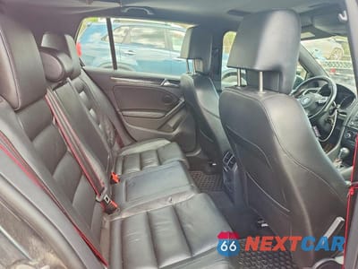 Zdjęcie 10 z 12 samochodu: 2013 VOLKSWAGEN GTI VIN:WVWHD7AJ9DW132524 - miniatura