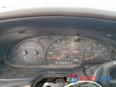 Zdjęcie 9 z 12 samochodu: 2001 FORD TAURUS SES VIN:1FAFP55U21A126182 - miniatura