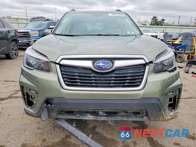 Piąte zdjęcie samochodu w środku: 2021 SUBARU FORESTER LIMITED VIN:JF2SKAFC0MH419064 - miniatura