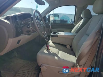 Zdjęcie 7 z 13 samochodu: 2011 GMC SIERRA K2500 SLE VIN:1GT220CG9BZ384435 - miniatura