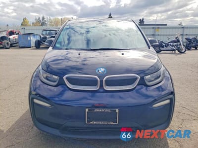 Piąte zdjęcie samochodu w środku: 2018 BMW I3 BEV VIN:WBY7Z2C54JVB88650 - miniatura
