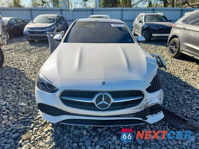 Piąte zdjęcie samochodu w środku: 2022 MERCEDES-BENZ C 300 4MATIC VIN:W1KAF4HBXNR046864 - miniatura