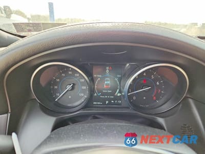 Zdjęcie 9 z 12 samochodu: 2016 JAGUAR XF R - SPORT VIN:SAJBF4BV7GCY18780 - miniatura