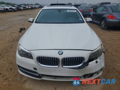 Piąte zdjęcie samochodu w środku: 2014 BMW 535 I VIN:WBA5B1C52ED475935 - miniatura