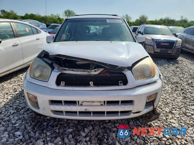 Piąte zdjęcie samochodu w środku: 2002 TOYOTA RAV4 BASE VIN:JTEHH20V220140150 - miniatura