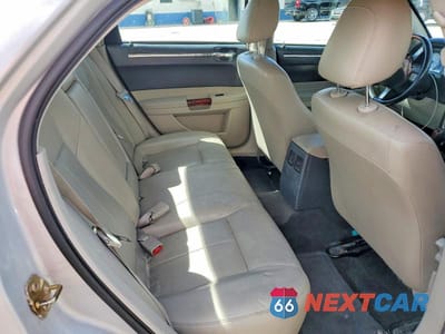 Zdjęcie 10 z 13 samochodu: 2006 CHRYSLER 300 TOURING VIN:2C3KA53G76H103968 - miniatura