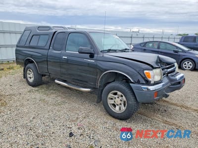 Czwarte zdjęcie samochodu z boku: 2000 TOYOTA TACOMA XTRACAB PRERUNNER VIN:4TASN92N6YZ621270 - miniatura