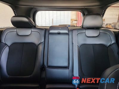 Zdjęcie 10 z 13 samochodu: 2023 JEEP GRAND CHEROKEE LAREDO VIN:1C4RJHAG4PC589318 - miniatura