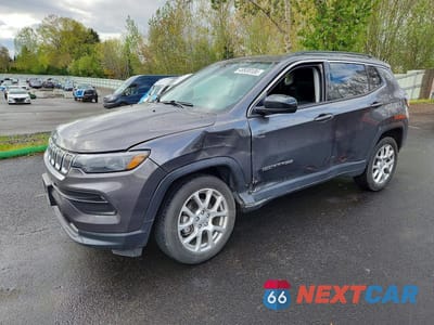 2022 JEEP COMPASS LATITUDE LUX 3C4NJDFBXNT169715 - główne zdjęcie licytacji z USA - miniatura
