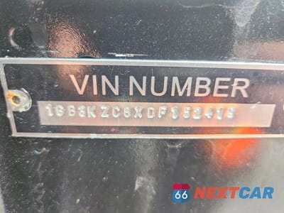 Zdjęcie 12 z 12 samochodu: 2013 CHEVROLET SILVERADO K3500 VIN:1GB3KZC8XDF152419 - miniatura