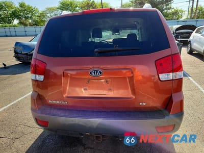 Zdjęcie 6 z 13 samochodu: 2009 KIA BORREGO LX VIN:KNDJJ741595037154 - miniatura