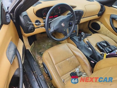 Zdjęcie 8 z 12 samochodu: 2001 PORSCHE BOXSTER VIN:WP0CA29861U624376 - miniatura