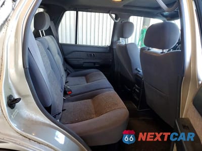 Zdjęcie 11 z 13 samochodu: 1998 NISSAN PATHFINDER XE VIN:JN8AR05Y7WW261080 - miniatura