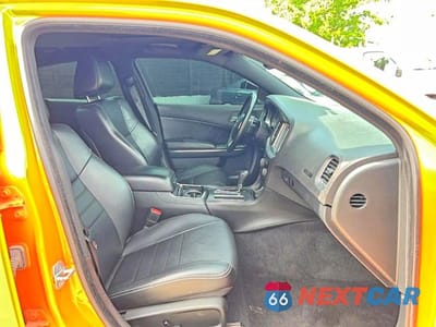 Piąte zdjęcie samochodu w środku: 2014 DODGE CHARGER R VIN:2C3CDXCT4EH140267 - miniatura