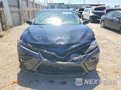 Piąte zdjęcie samochodu w środku: 2024 TOYOTA CAMRY SE VIN:4T1G11AK6RU255268 - miniatura