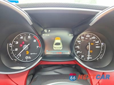 Zdjęcie 9 z 12 samochodu: 2020 ALFA ROMEO GIULIA VIN:ZARFAMAN0L7626738 - miniatura