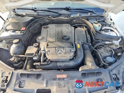 Zdjęcie 11 z 12 samochodu: 2012 MERCEDES-BENZ C 250 VIN:WDDGF4HB8CR195278 - miniatura