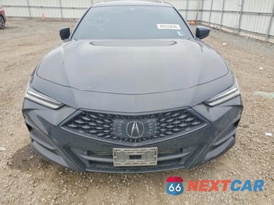 Piąte zdjęcie samochodu w środku: 2023 ACURA TLX TECH A VIN:19UUB5F5XPA005045 - miniatura