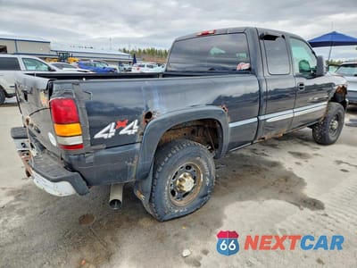 Trzecie zdjęcie samochodu z tyłu: 2004 GMC SIERRA K2500 HEAVY DUTY VIN:1GTHK29244E363049 - miniatura