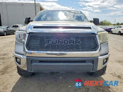 Piąte zdjęcie samochodu w środku: 2014 TOYOTA TUNDRA SR5 VIN:5TFRY5F10EX165686 - miniatura