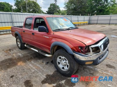 Czwarte zdjęcie samochodu z boku: 2002 TOYOTA TACOMA DOUBLE CAB PRERUNNER VIN:5TEGN92N52Z070755 - miniatura