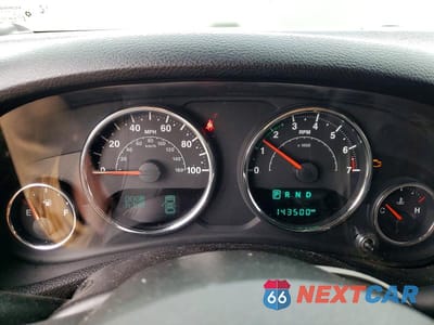 Zdjęcie 9 z 13 samochodu: 2015 JEEP WRANGLER UNLIMITED SPORT VIN:1C4BJWDG3FL629050 - miniatura