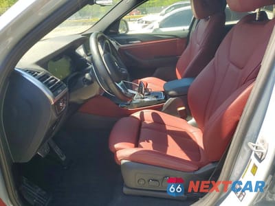 Zdjęcie 7 z 13 samochodu: 2025 BMW X4 XDRIVE30I VIN:5UX33DT00S9X92784 - miniatura