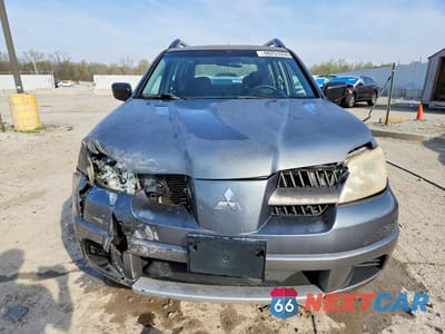 Piąte zdjęcie samochodu w środku: 2005 MITSUBISHI OUTLANDER LS VIN:JA4LZ31F25U049170 - miniatura