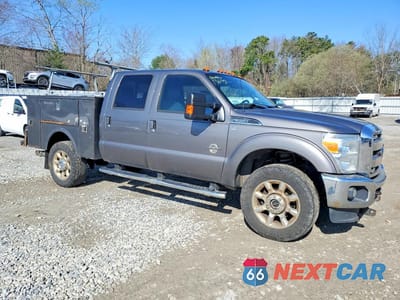 Czwarte zdjęcie samochodu z boku: 2014 FORD F350 SUPER DUTY VIN:1FT8W3BT0EEA88374 - miniatura