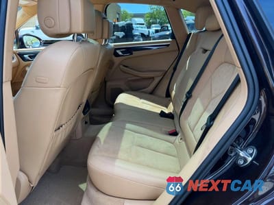 Zdjęcie 6 z 10 samochodu: 2015 PORSCHE MACAN S VIN:WP1AB2A58FLB54790 - miniatura