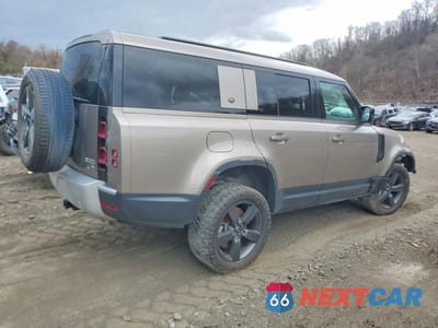 Trzecie zdjęcie samochodu z tyłu: 2023 LAND ROVER DEFENDER 130 SE VIN:SALEPFEU6P2228558 - miniatura