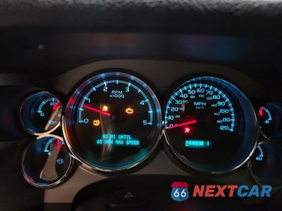Zdjęcie 9 z 12 samochodu: 2013 GMC SIERRA K2500 SLE VIN:1GT020C86DF147101 - miniatura