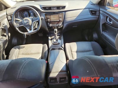 Zdjęcie 8 z 12 samochodu: 2017 NISSAN ROGUE SV VIN:JN8AT2MV4HW269340 - miniatura