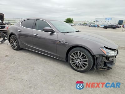 Czwarte zdjęcie samochodu z boku: 2022 MASERATI GHIBLI BASE VIN:ZAM57XSA0N1391079 - miniatura