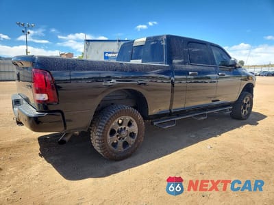 Trzecie zdjęcie samochodu z tyłu: 2014 RAM 2500 SLT VIN:3C6UR5MJ9EG183030 - miniatura