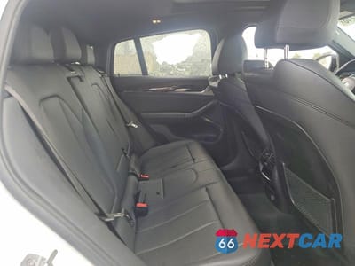 Zdjęcie 11 z 13 samochodu: 2019 BMW X4 XDRIVE30I VIN:5UXUJ3C50KLG53289 - miniatura