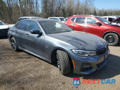 Czwarte zdjęcie samochodu z boku: 2022 BMW 330XE VIN:WBA5P9C07NFL95149 - miniatura