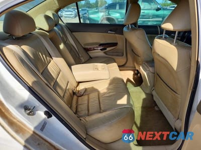 Zdjęcie 10 z 13 samochodu: 2009 HONDA ACCORD EXL VIN:1HGCP26889A112104 - miniatura