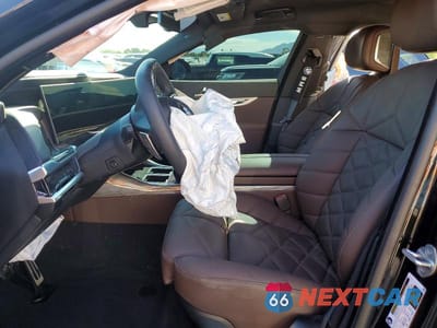 Zdjęcie 7 z 13 samochodu: 2024 BMW 740 I VIN:WBA23EH02RCS97587 - miniatura