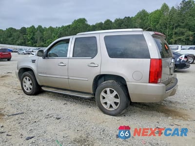 Drugie zdjęcie samochodu z przodu: 2007 CADILLAC ESCALADE LUXURY VIN:1GYFK63807R120454 - miniatura
